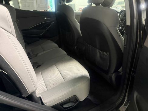 Used 2018 Hyundai Santa Fe Sport FWD image 25