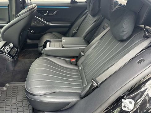 Used 2022 Mercedes-Benz S 500 4MATIC image 11