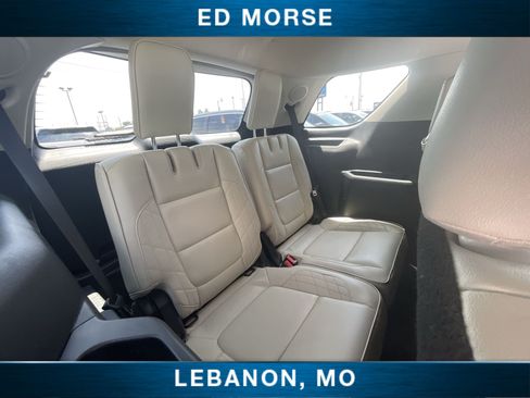 Used 2019 Ford Explorer Platinum AWD/4WD image 24