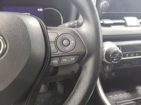 Certified 2023 Toyota RAV4 LE AWD/4WD image 24