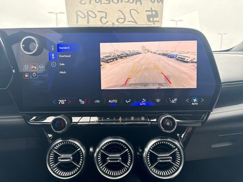 Used 2024 Chevrolet Blazer EV LT image 21