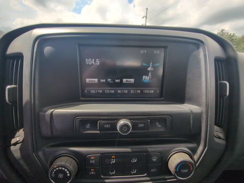 Used 2017 Chevrolet Silverado 2500 W/T AWD/4WD image 10