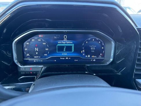 Used 2025 Chevrolet Silverado 1500 LT AWD/4WD image 24