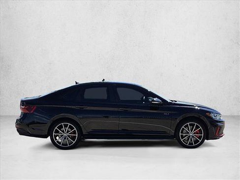Used 2026 Volkswagen Jetta GLI Autobahn FWD image 4