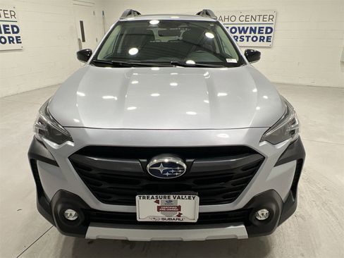Certified 2024 Subaru Outback Limited image 3