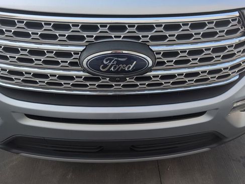 Used 2020 Ford Explorer Limited image 35