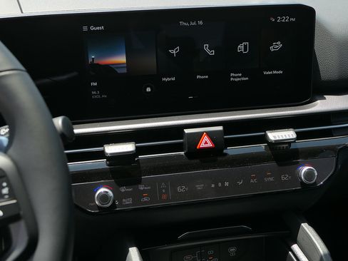 New 2026 Kia Sportage LX FWD image 14