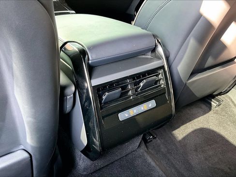 Used 2025 Land Rover Range Rover Sport Dynamic SE AWD/4WD image 34