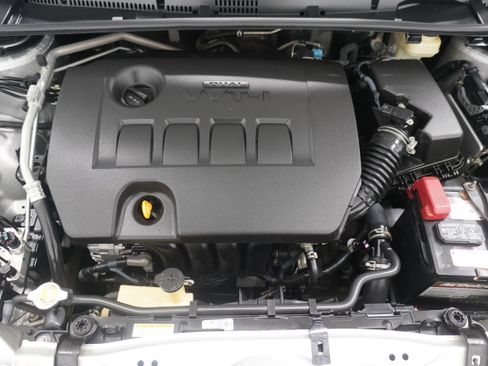 Used 2016 Toyota Corolla L FWD image 24