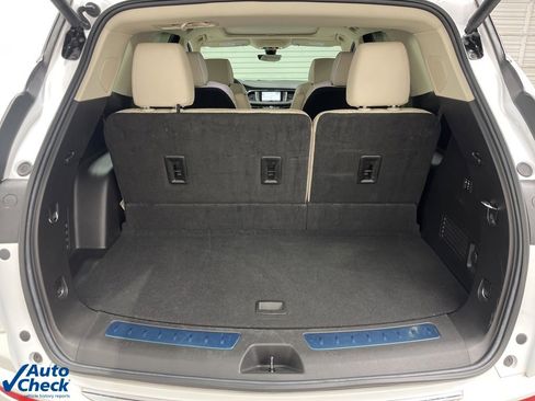 Used 2022 Buick Enclave Avenir w/ Avenir Technology Package image 27