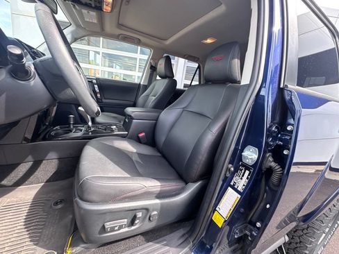 Used 2022 Toyota 4Runner TRD Off-Road Premium w/ TRD Black Wheel Package (TMS) AWD/4WD image 14