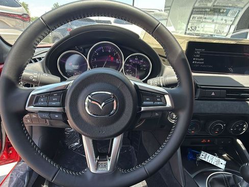 New 2026 MAZDA MX-5 Miata Club w/ Brembo/BBS Recaro Package RWD image 9
