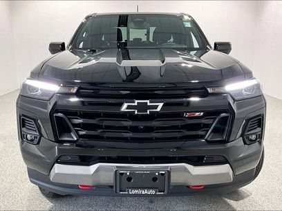 Used 2023 Chevrolet Colorado Z71 w/ Z71 Convenience Package 2