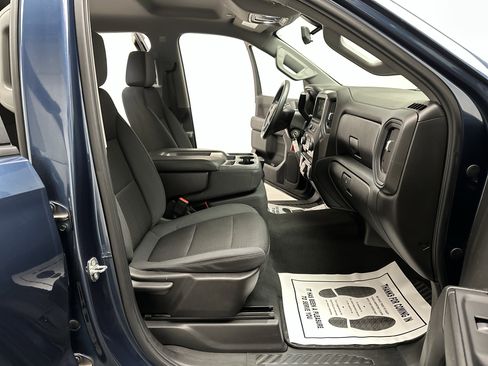 Used 2019 Chevrolet Silverado 1500 Custom w/ Custom Value Package image 23