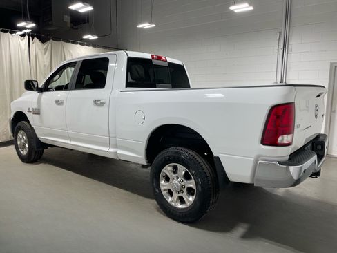 Used 2018 RAM 2500 SLT AWD/4WD image 5
