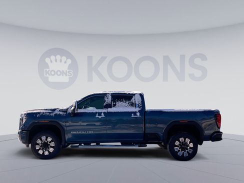 New 2026 GMC Sierra 2500 Denali w/ Denali Reserve Package image 2