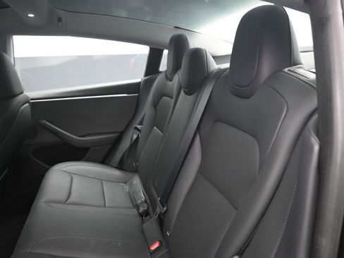 Used 2024 Tesla Model 3 image 15