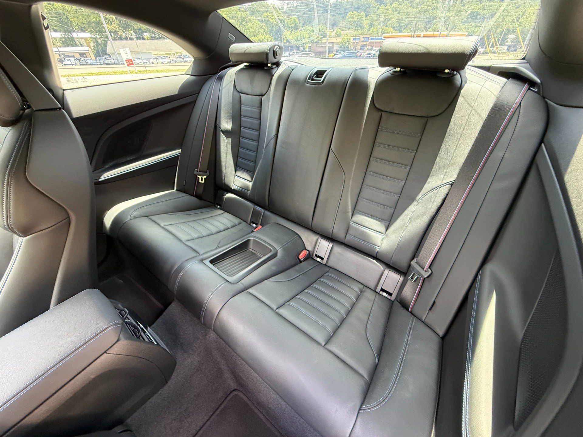 Used 2023 BMW M2 w/ Lighting Package RWD image 19