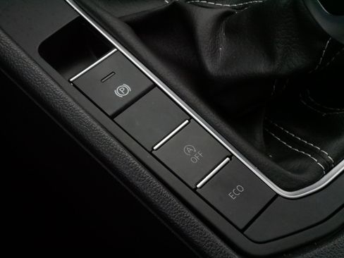 Used 2025 Volkswagen Jetta S FWD image 28