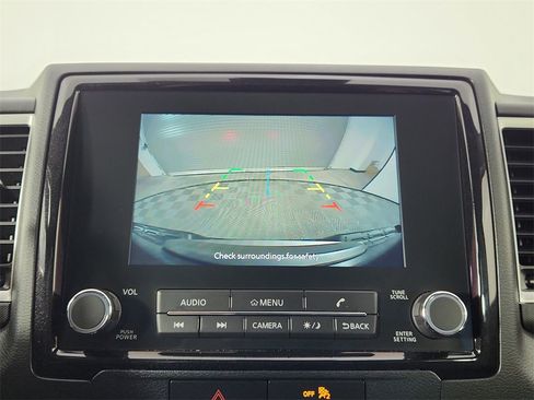 Used 2022 Nissan Frontier SV image 21