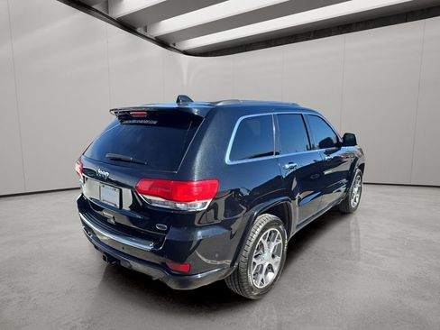 Used 2019 Jeep Grand Cherokee Overland image 5