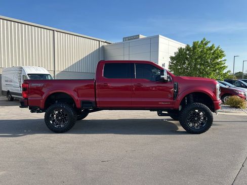 Used 2024 Ford F250 Lariat w/ Lariat Ultimate Package AWD/4WD image 6