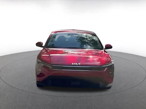 Used 2025 Kia K4 LXS image 16