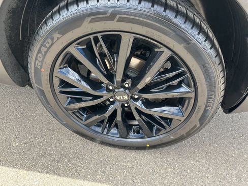 Used 2020 Kia Telluride SX w/ SX Prestige Package AWD/4WD image 9