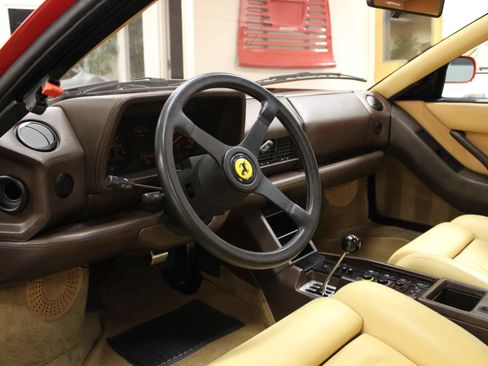 Used 1989 Ferrari Testarossa RWD image 26