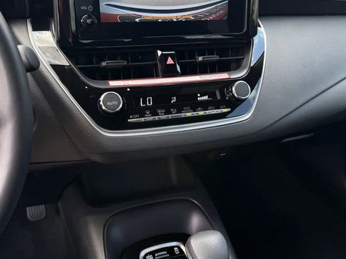 Used 2026 Toyota Corolla SE FWD image 21