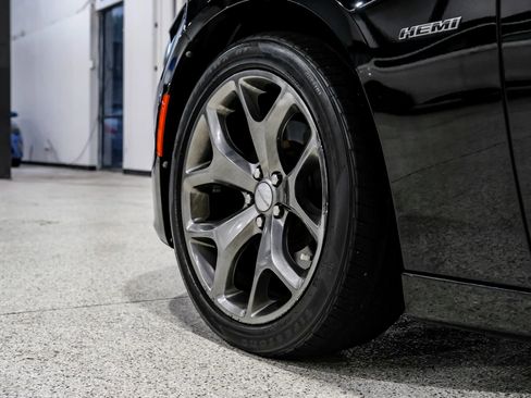 Used 2015 Dodge Charger R/T w/ Plus Group RWD image 72