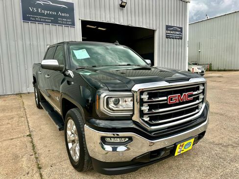 Used 2017 GMC Sierra 1500 SLT w/ Texas SLT Premium Package AWD/4WD image 8