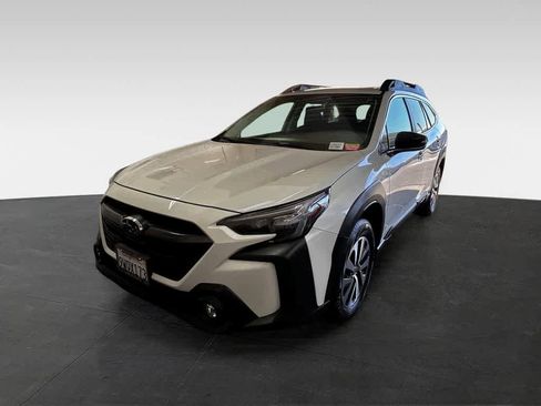 Certified 2025 Subaru Outback Premium AWD/4WD image 3