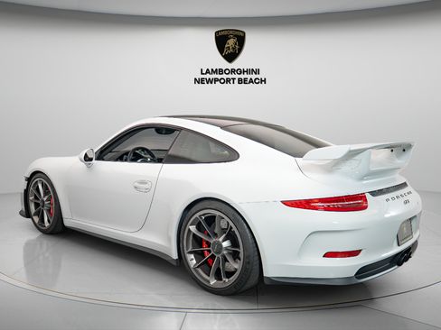 Used 2014 Porsche 911 GT3 RWD image 4