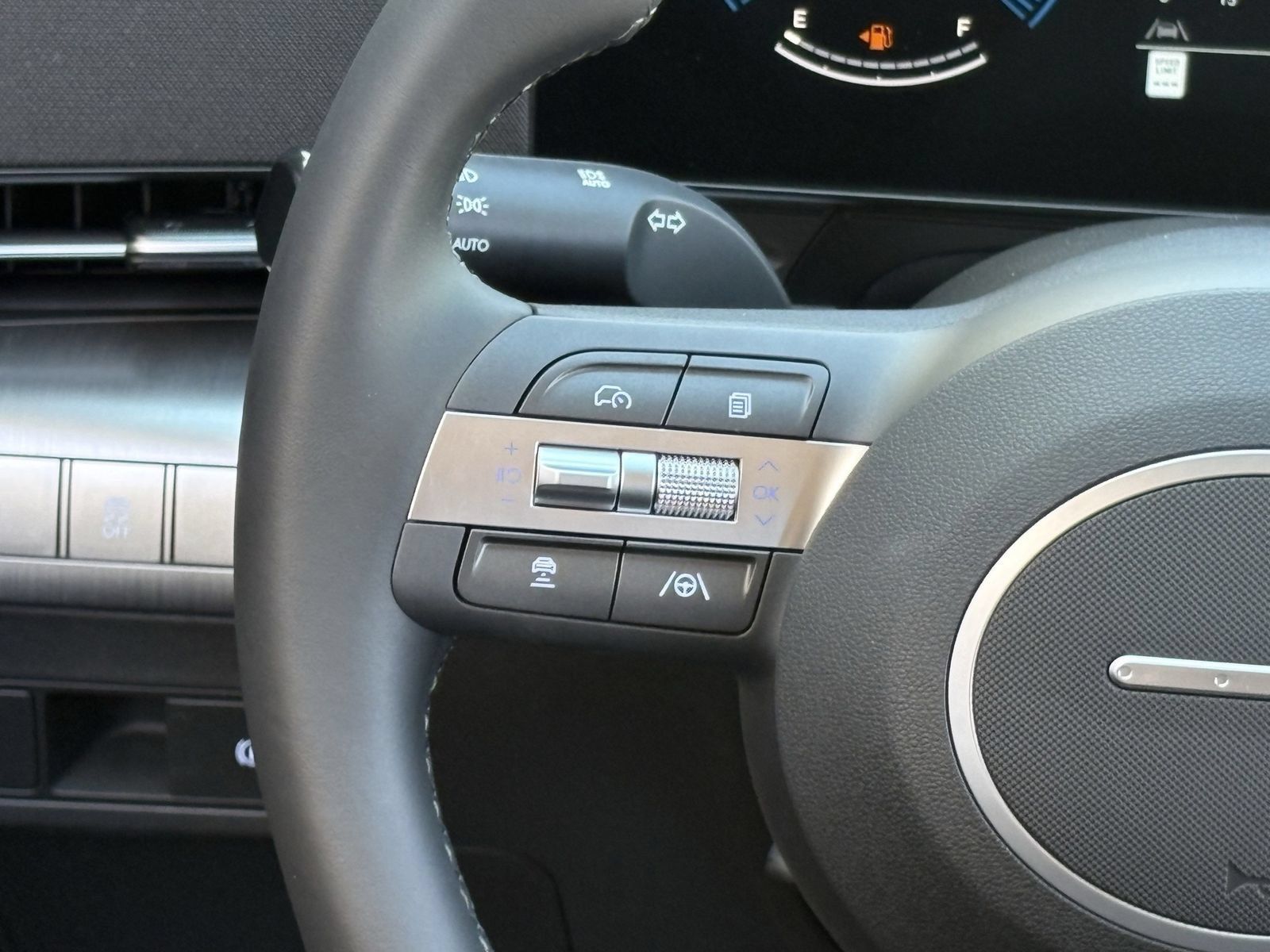 New 2026 Hyundai Kona SEL Sport FWD image 13