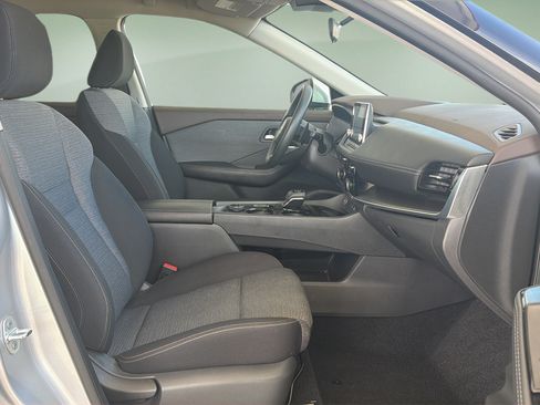 Certified 2021 Nissan Rogue SV AWD/4WD image 11