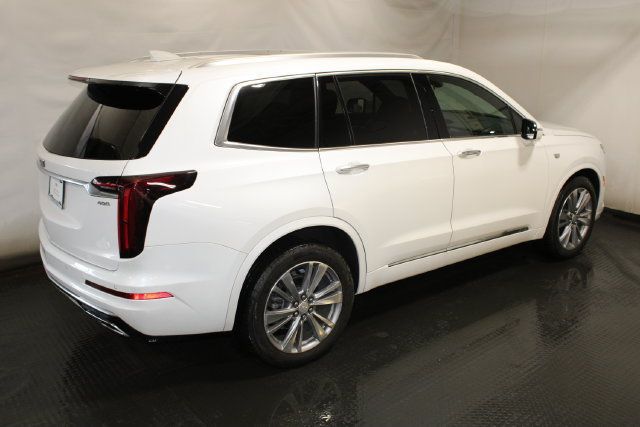 Certified 2024 Cadillac XT6 Premium Luxury AWD/4WD image 5