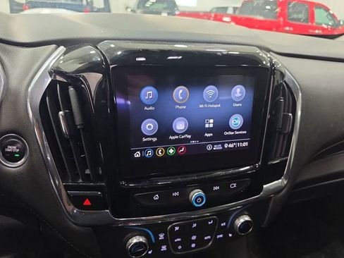 Used 2020 Chevrolet Traverse LT w/ Driver Confidence II Package AWD/4WD image 7