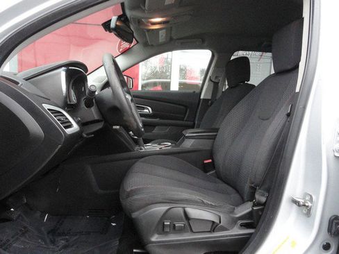 Used 2011 GMC Terrain SLE image 9