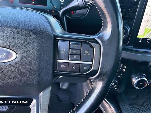 Used 2023 Ford F350 Platinum image 19