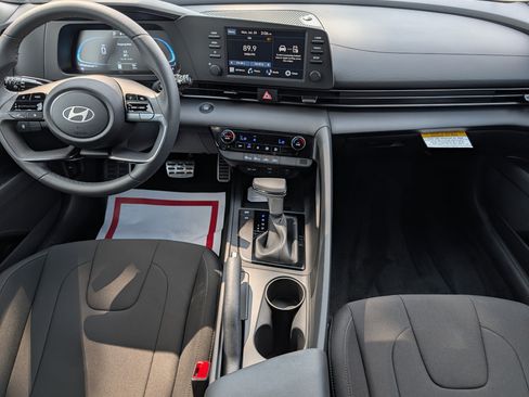 New 2026 Hyundai Elantra Sport FWD image 9