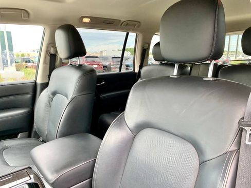 Used 2024 INFINITI QX80 Luxe AWD/4WD image 15