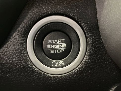 Used 2024 RAM 2500 Big Horn image 17