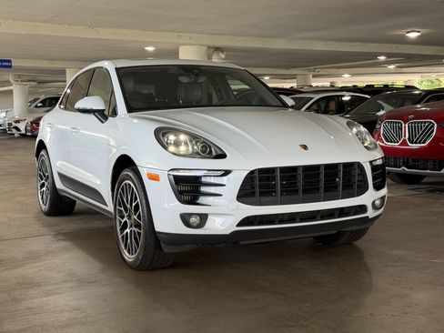 Used 2017 Porsche Macan S AWD/4WD image 5