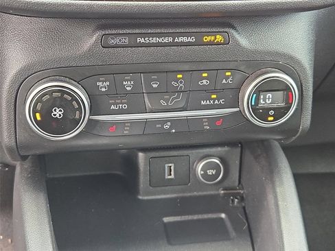 Used 2020 Ford Escape SEL FWD image 26