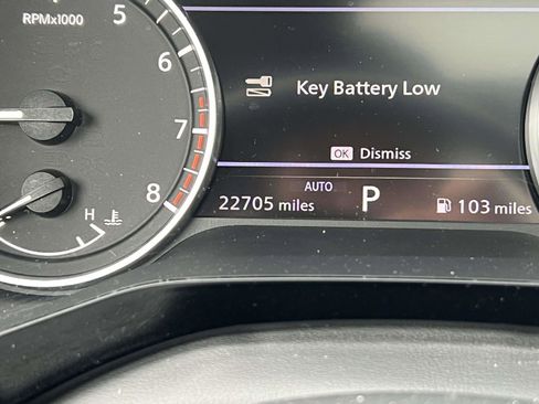 Used 2022 Nissan Pathfinder SV w/ SV Premium Package image 29