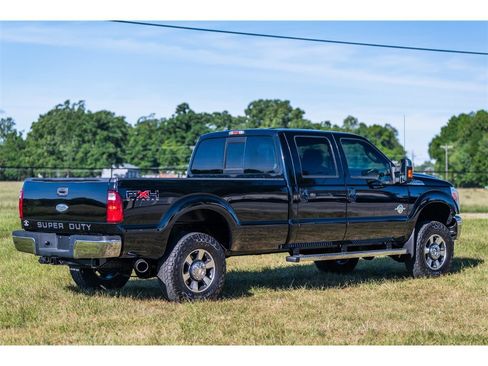 Used 2011 Ford F350 Lariat w/ Lariat Interior Pkg AWD/4WD image 6