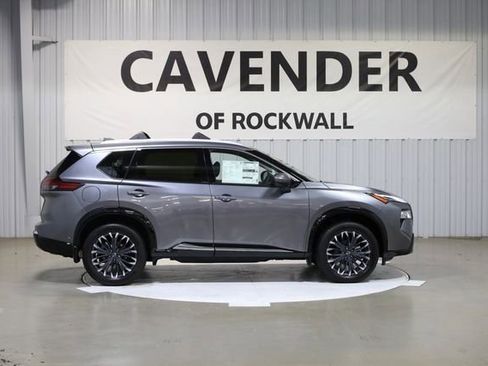 New 2026 Nissan Rogue Platinum w/ Platinum Premium Package image 6