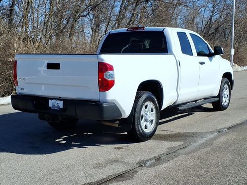 Used 2020 Toyota Tundra SR image 25