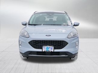 Used 2022 Ford Escape SEL video 2